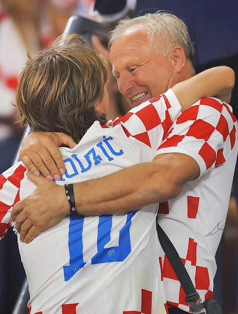 山西惜败广州 郭艾伦个人表现引发争议